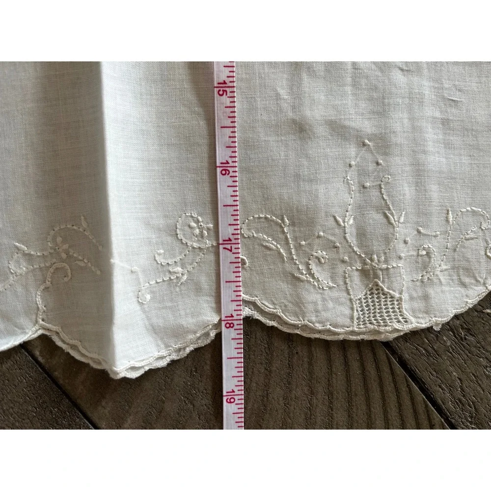 N/A vintage white